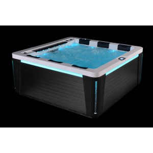 Palm Spas Platinum ELISE 6 seat Hot Tub for sale